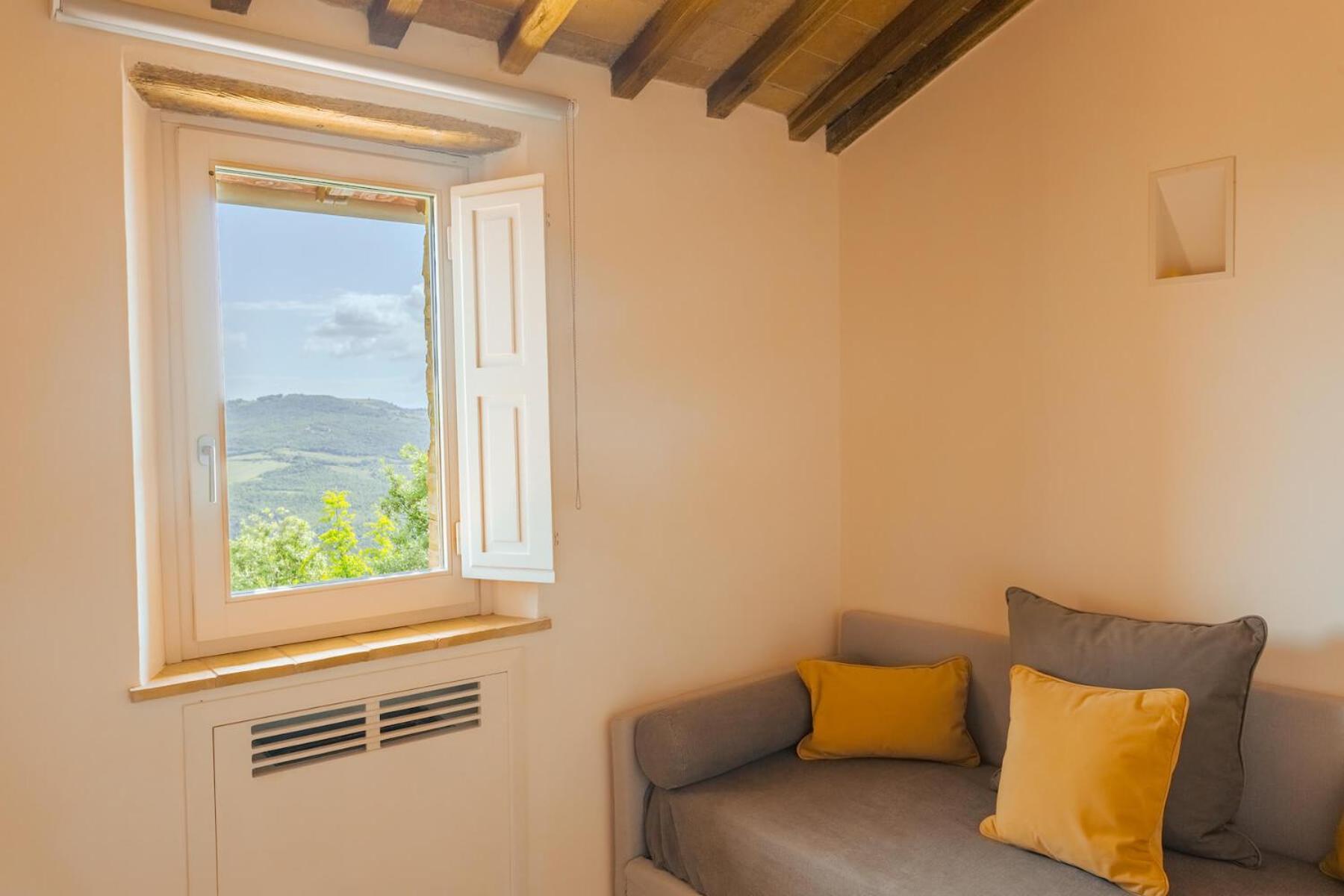 Mastrojanni Relais Villa Montalcino Luaran gambar