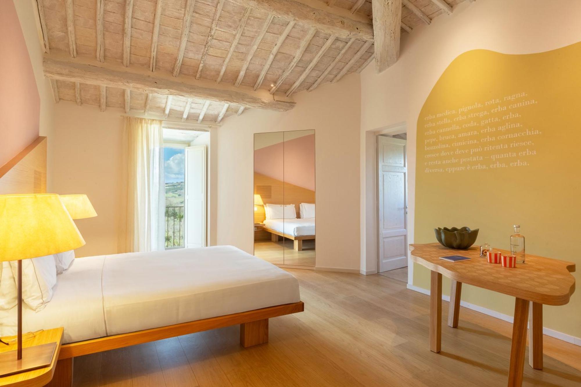Mastrojanni Relais Villa Montalcino Luaran gambar